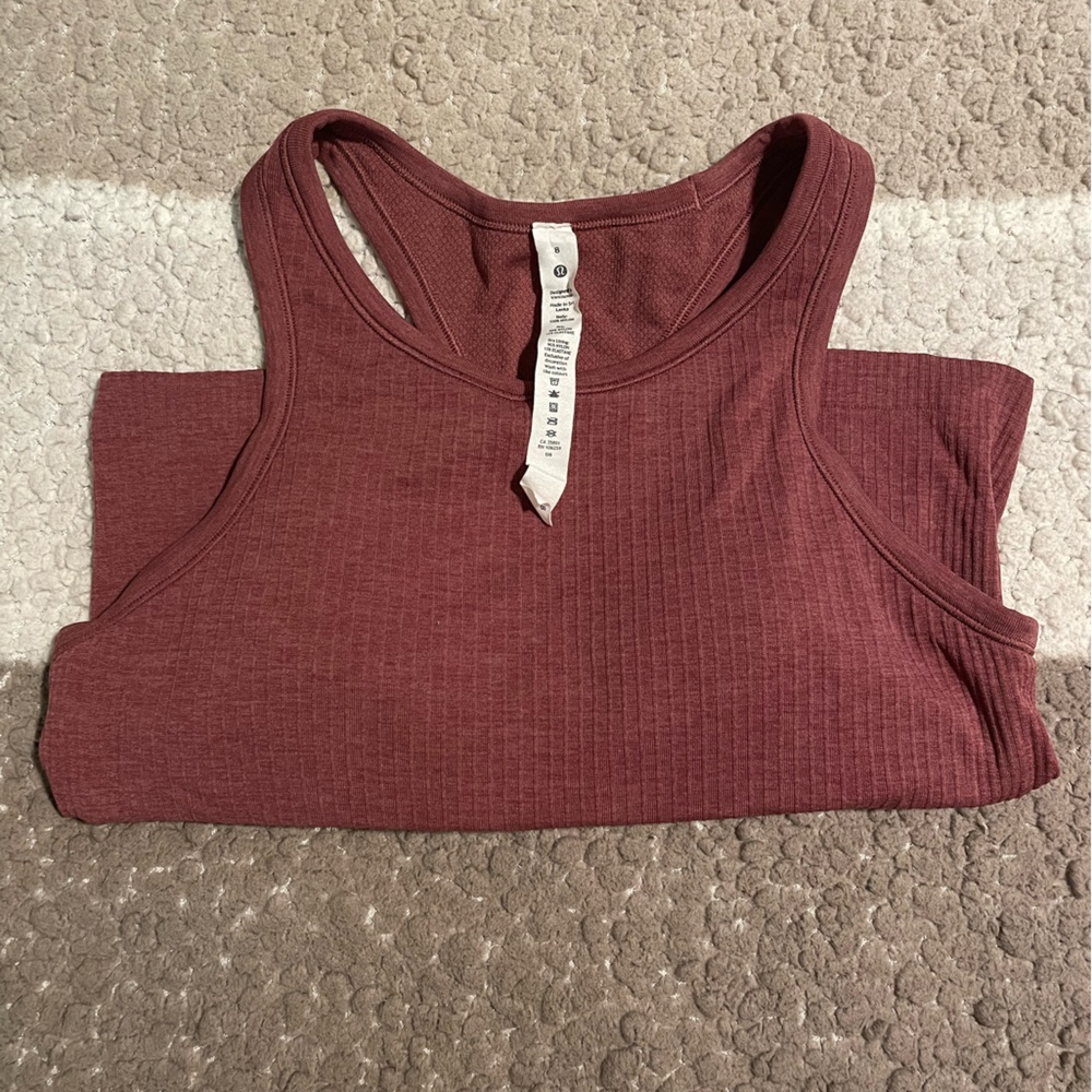 Lululemon Ebb To Street Crop Tank